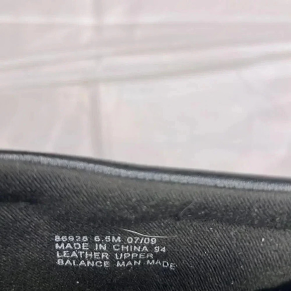 Clarks bendables clogs size 6 1/2m in black - Picture 5 of 5